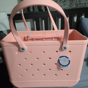 NWT Original Peach Bogg Bag